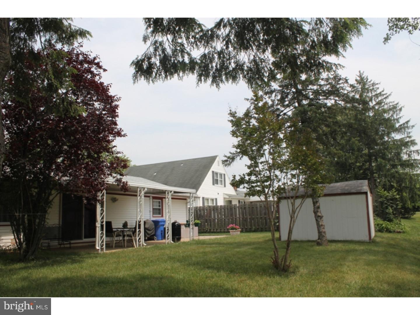 18 Crescent Road Willingboro, NJ 08046 - Photo 22 of 24