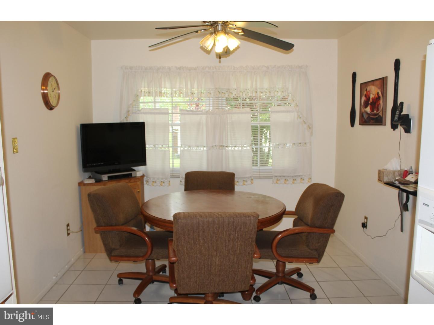 18 Crescent Road Willingboro, NJ 08046 - Photo 8 of 24