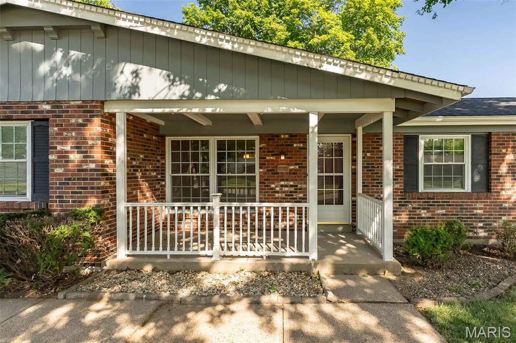 11716 Minot Drive Bridgeton, MO 63044 - Photo 5 of 59