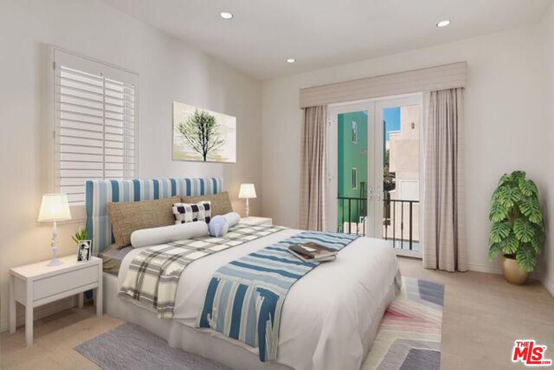 131 Union Jack Mall Marina del Rey, CA 90292 - Photo 18 of 21