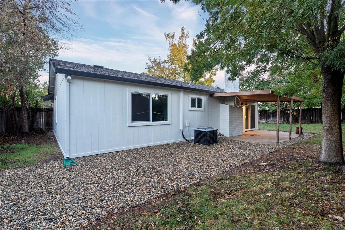 6637 Briartree Way Citrus Heights, CA 95621 - Photo 22 of 23 a house with trees in the background