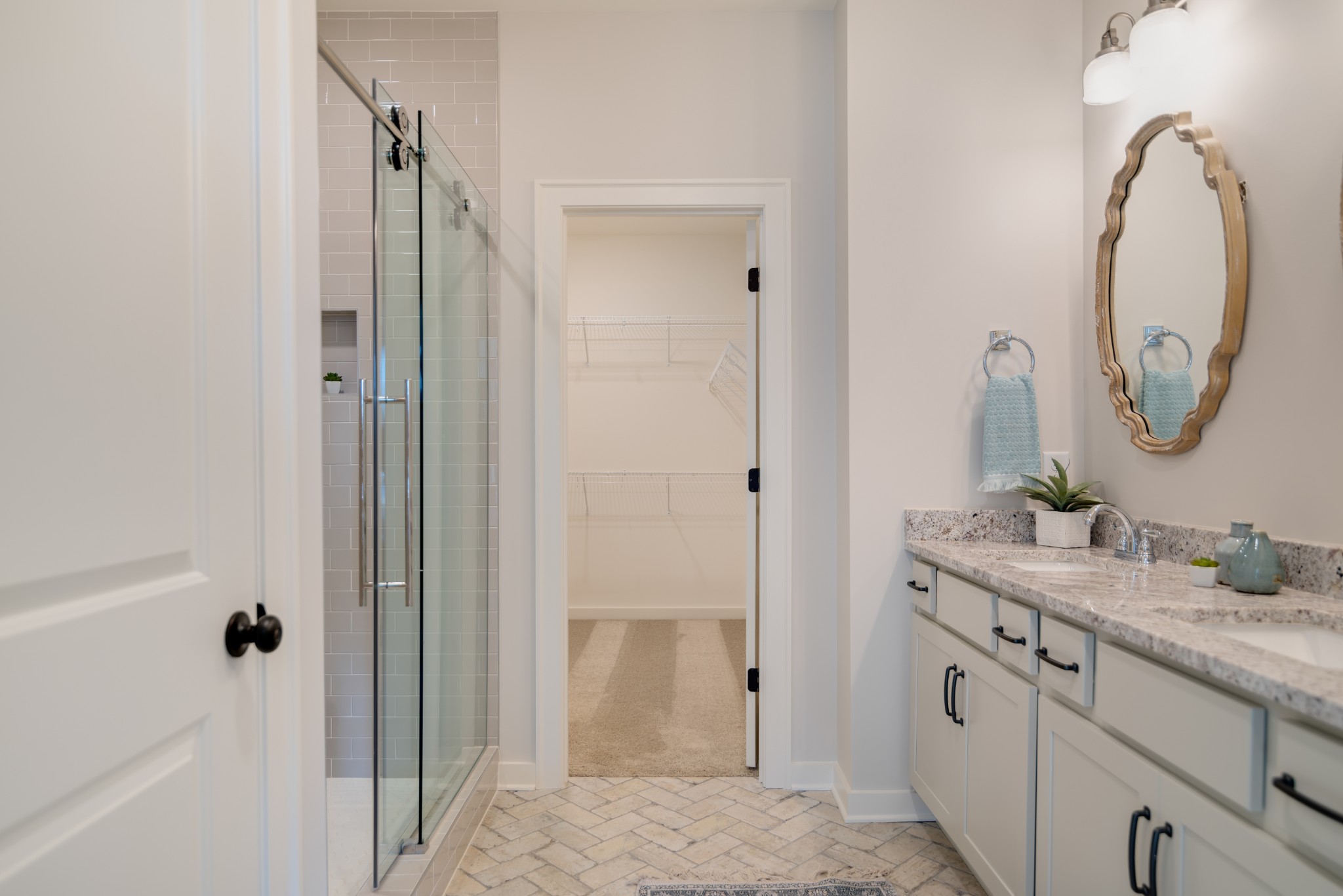 838 Plowson Road, Unit 633 Mount Juliet, TN 37122 - Photo 12 of 19 Gallery Image 12