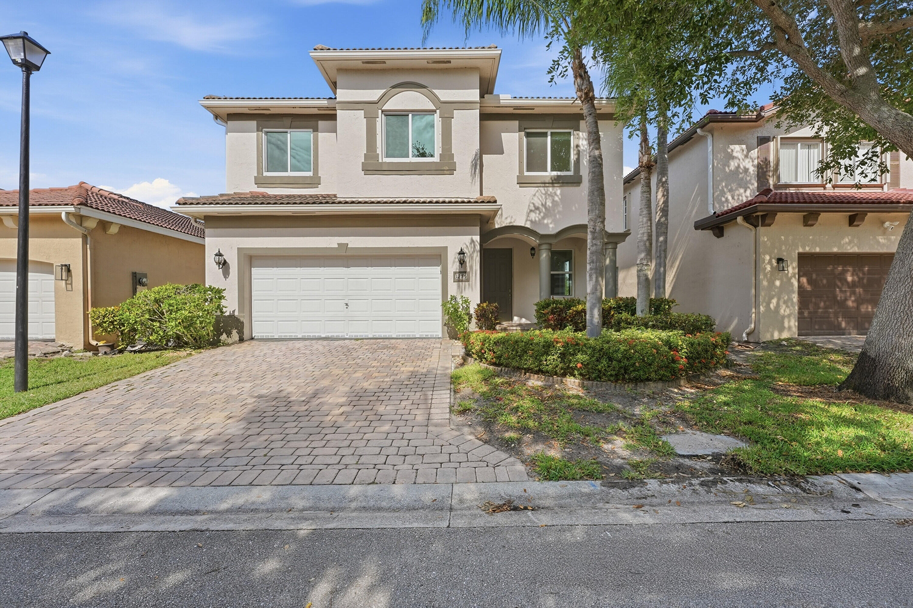 1275 Rose Gate Boulevard Riviera Beach, FL 33404 - Photo 1 of 45 01_dsc03519