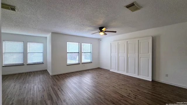 $2,000 | 253 Samantha Drive, Schertz, TX 78154