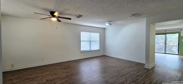 $2,000 | 253 Samantha Drive, Schertz, TX 78154