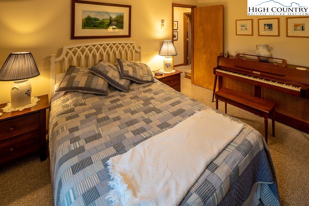316 Pinnacle Ridge Road Beech Mountain, NC 28604 - Photo 23 of 35