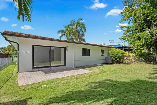$6,500 | 2345 Southwest 23rd Terrace, Miami, FL 33145