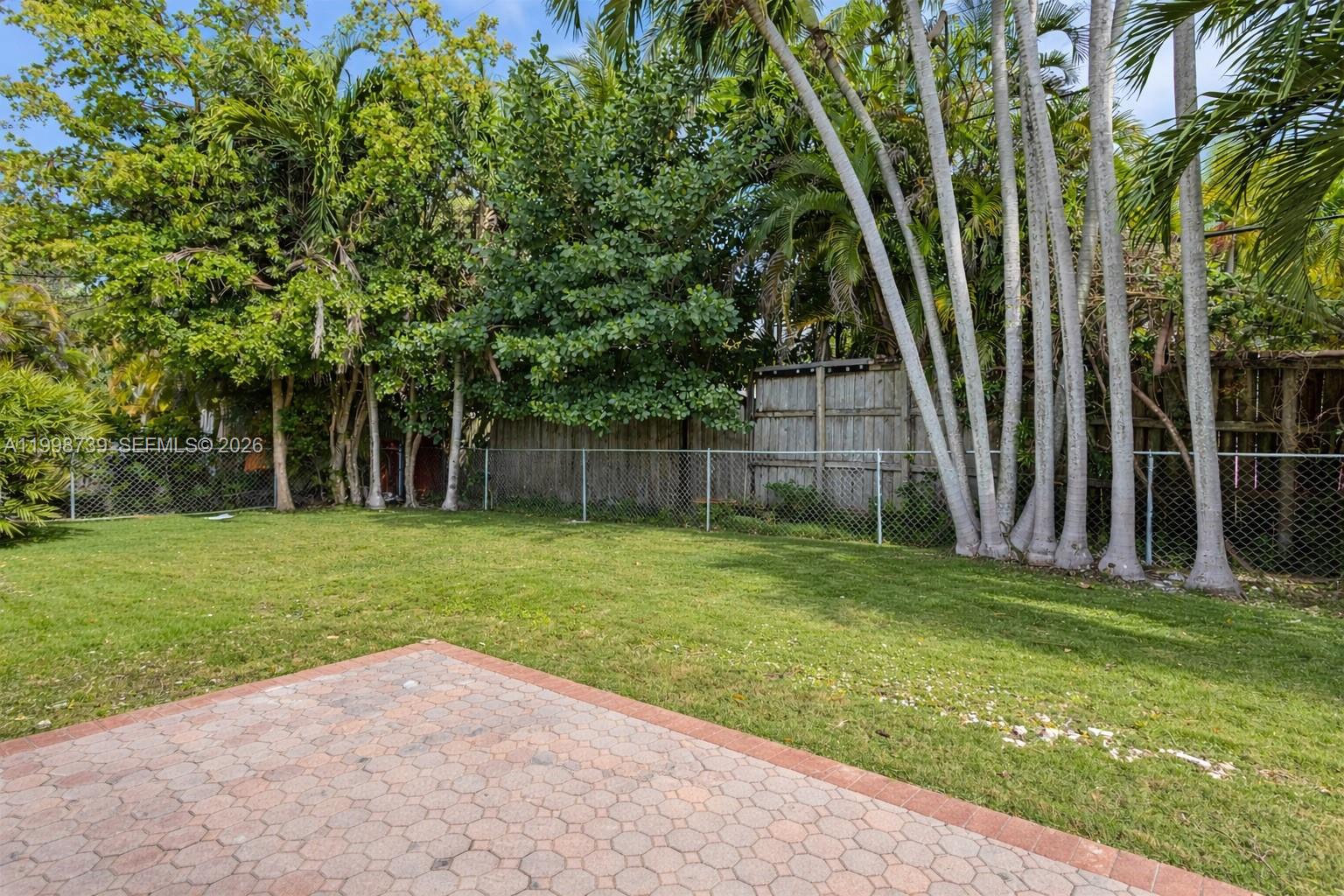 2345 Southwest 23rd Terrace Miami, FL 33145 - Photo 22 of 22