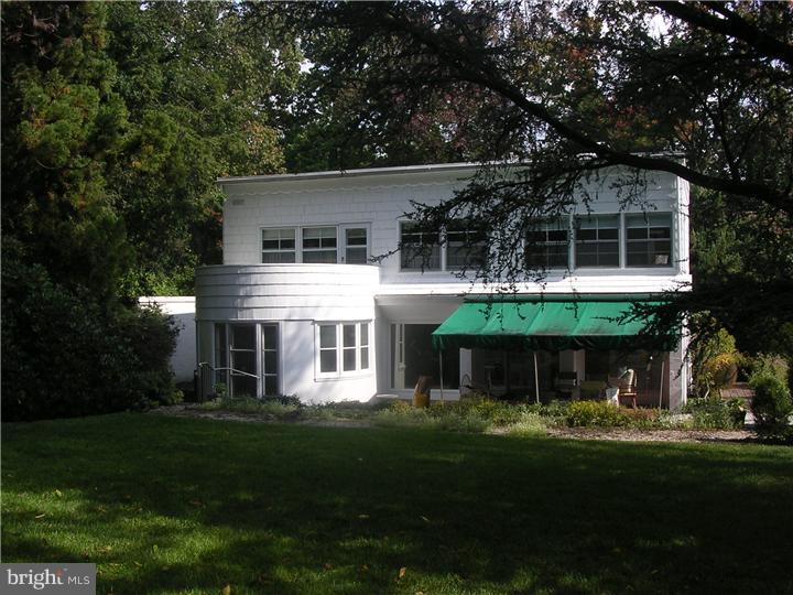 218 Deaver Road Wyncote, PA 19095 - Photo 14 of 25 Exterior Back