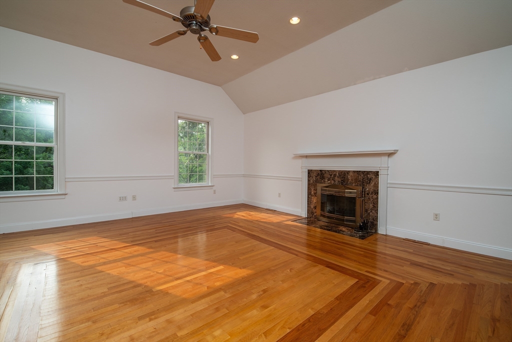 23 Summerfield Road Amherst, MA 01002 - Photo 18 of 42
