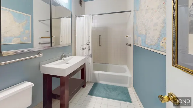 $1,499,000 | 40 West 15th Street, Unit 1C | Flatiron