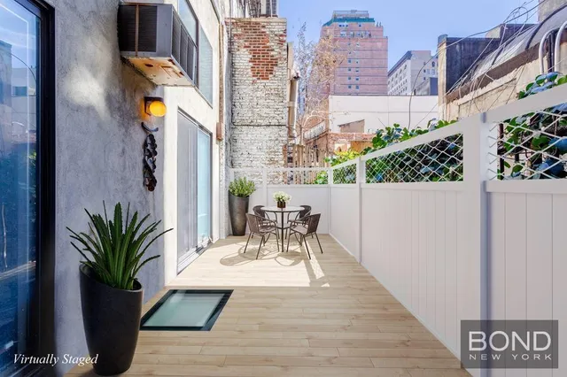 $1,499,000 | 40 West 15th Street, Unit 1C | Flatiron