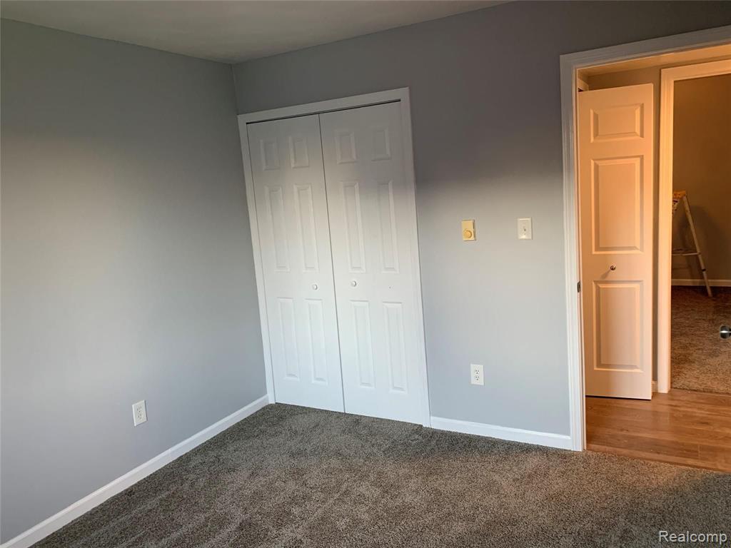 10497 Stelzer Road Howell, MI 48855 - Photo 18 of 31