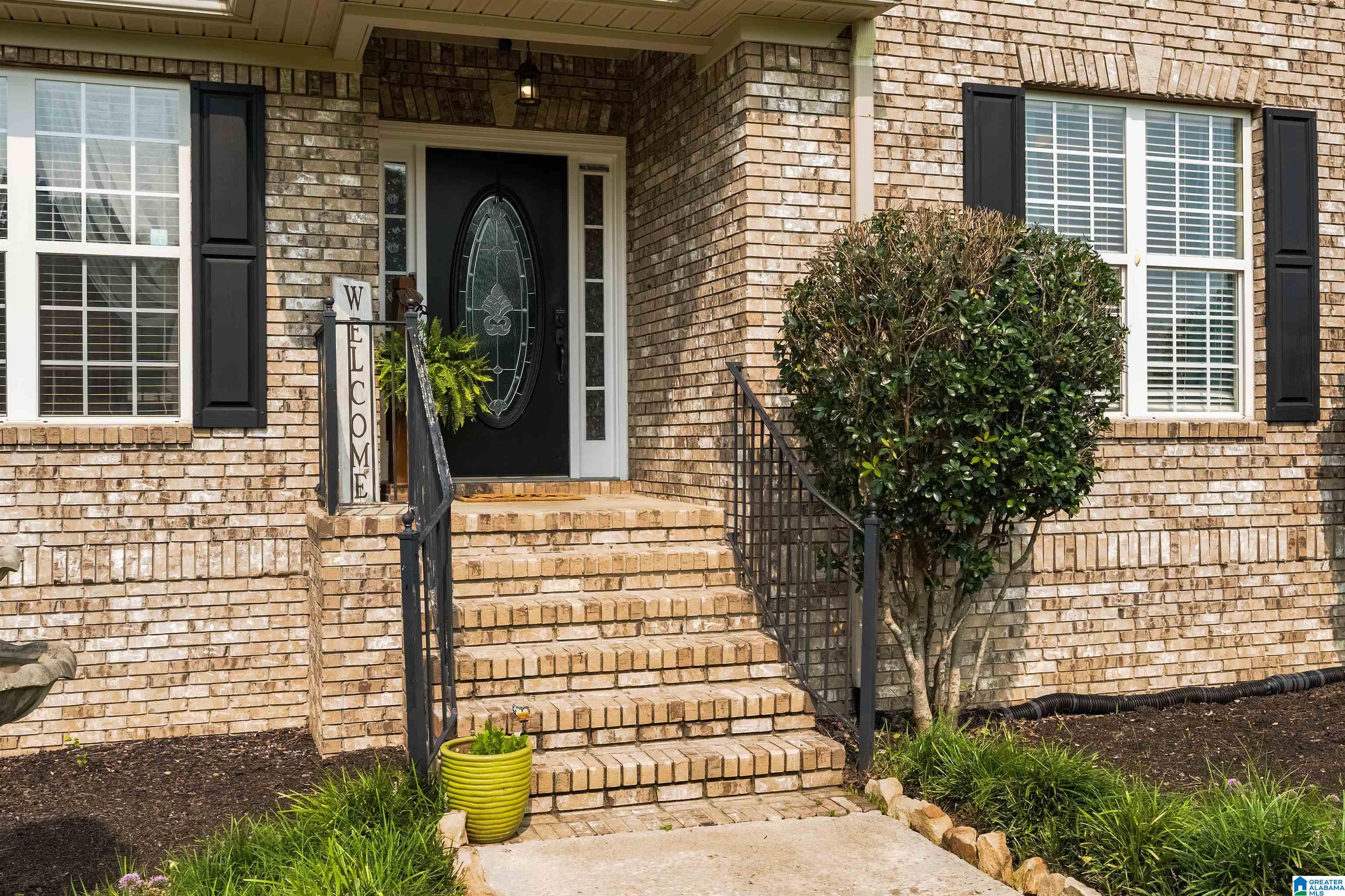 530 Ridgefield Way Odenville, AL 35120 - Photo 5 of 36