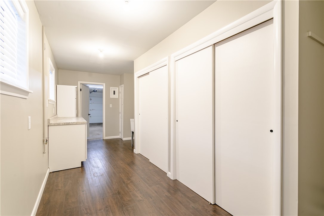 1661 Plank Road Penfield, NY 14580 - Photo 15 of 29