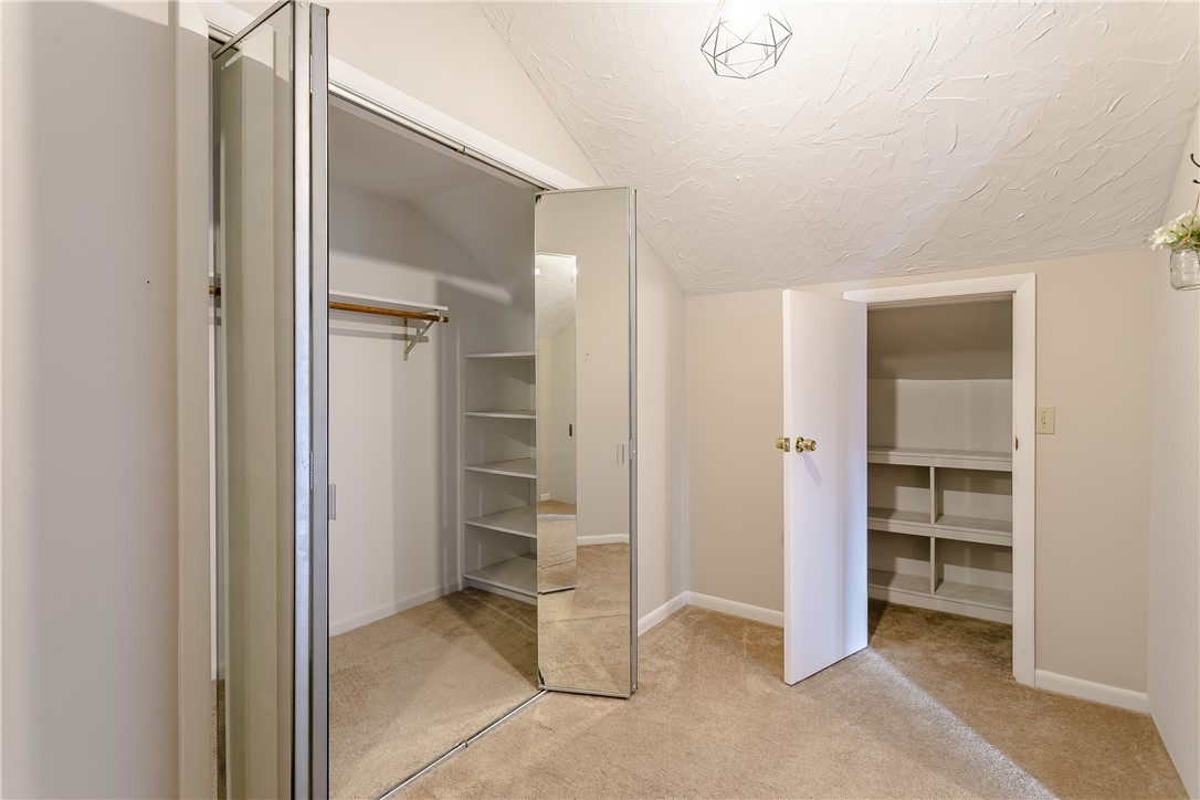 1661 Plank Road Penfield, NY 14580 - Photo 20 of 29