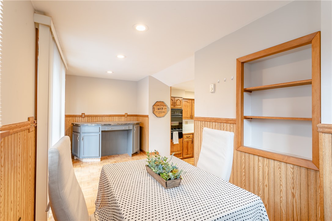 1661 Plank Road Penfield, NY 14580 - Photo 2 of 29