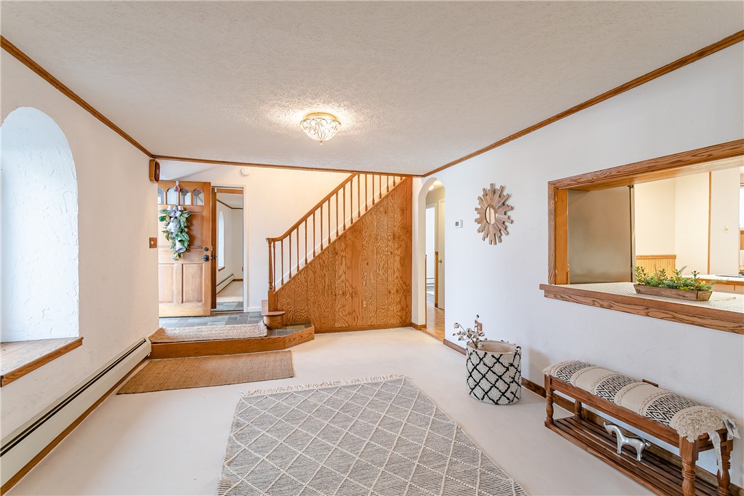 1661 Plank Road Penfield, NY 14580 - Photo 8 of 29