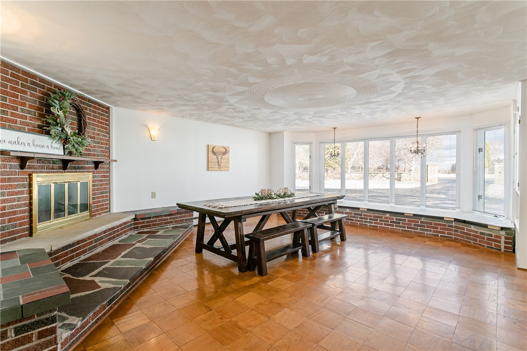 1661 Plank Road Penfield, NY 14580 - Photo 9 of 29