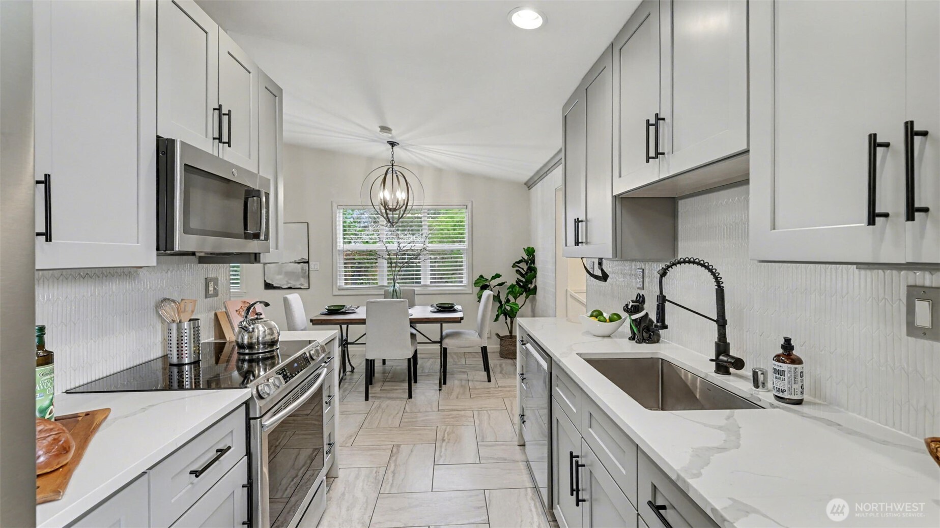 11204 148th Avenue Southeast Renton, WA 98059 - Photo 11 of 36