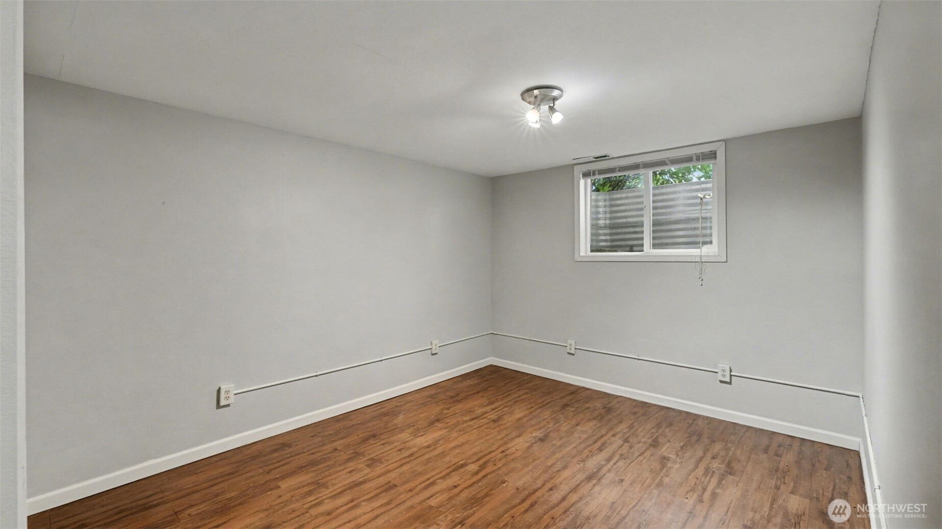 11204 148th Avenue Southeast Renton, WA 98059 - Photo 22 of 36