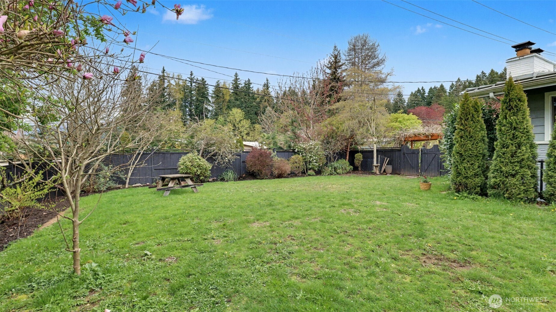 11204 148th Avenue Southeast Renton, WA 98059 - Photo 33 of 36