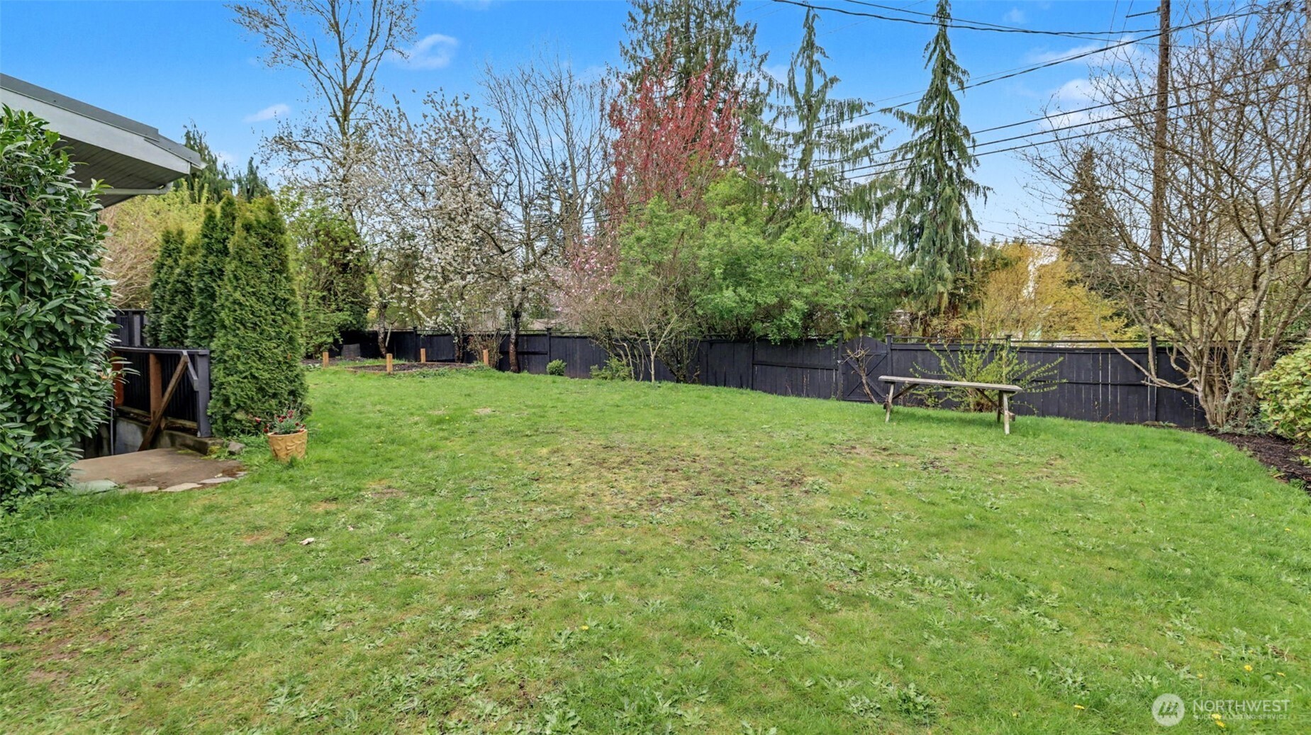 11204 148th Avenue Southeast Renton, WA 98059 - Photo 34 of 36