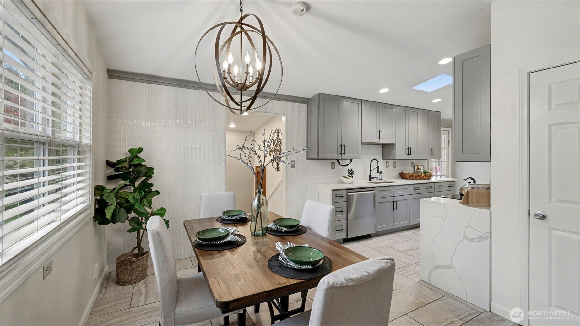 11204 148th Avenue Southeast Renton, WA 98059 - Photo 7 of 36