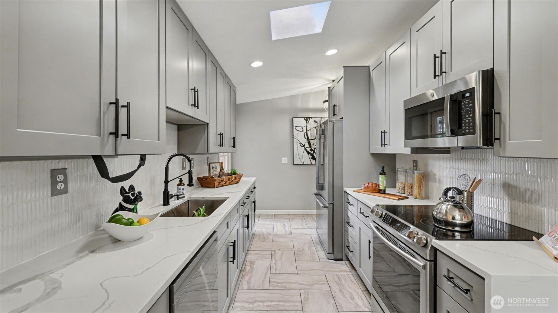 11204 148th Avenue Southeast Renton, WA 98059 - Photo 8 of 36