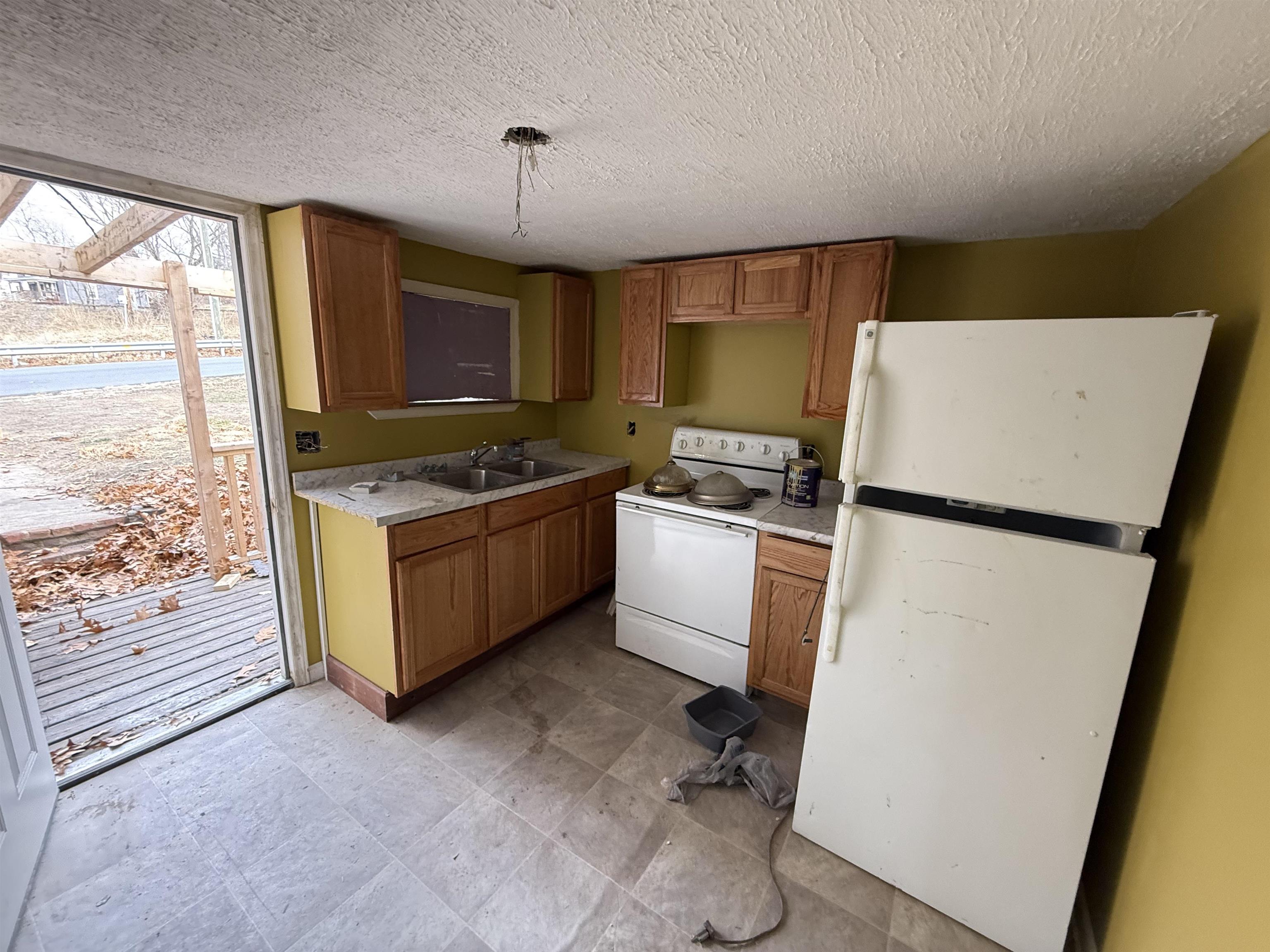 813 7th Street Waynesboro, VA 22980 - Photo 11 of 14