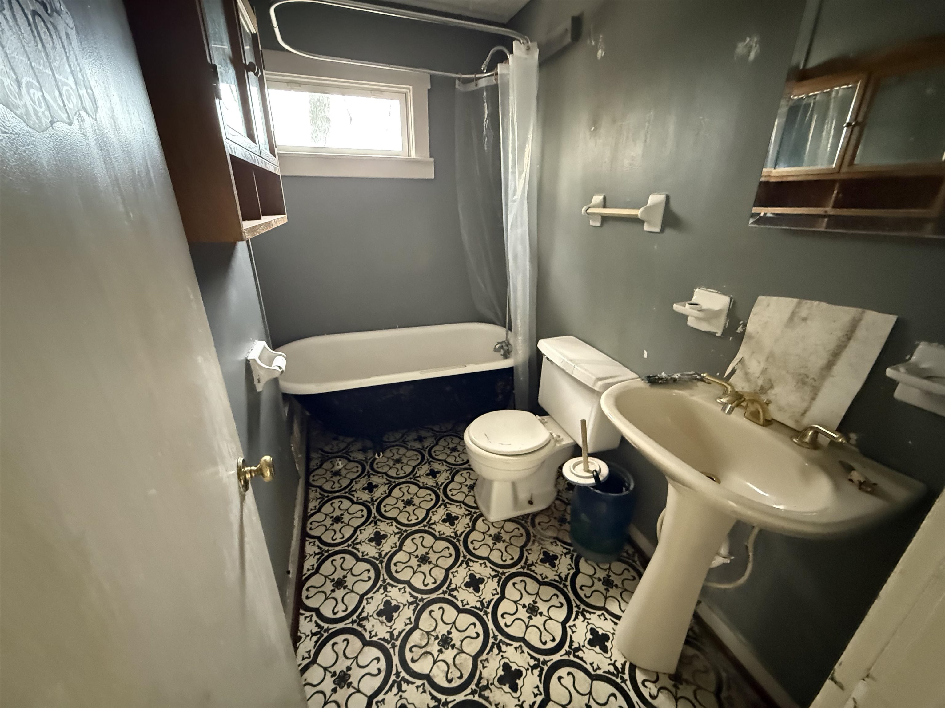 813 7th Street Waynesboro, VA 22980 - Photo 4 of 14