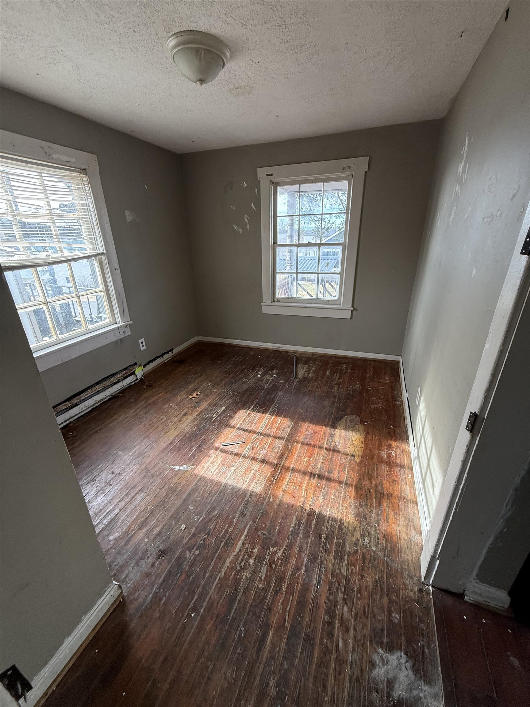 813 7th Street Waynesboro, VA 22980 - Photo 7 of 14