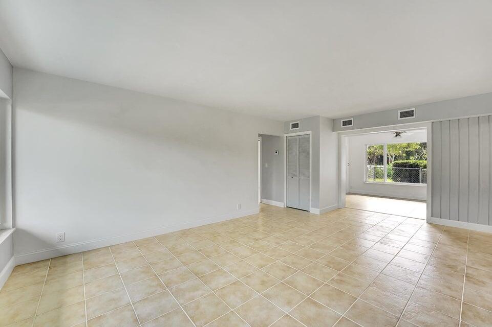 208 Northwest 1st Street Boynton Beach, FL 33435 - Photo 21 of 25 20250710171903029240000000-o