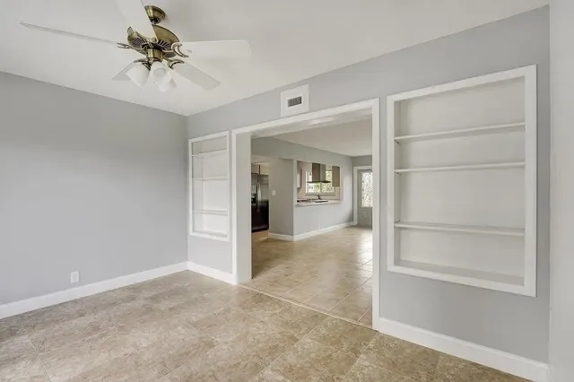 $3,200 | 208 Northwest 1st Street, Boynton Beach, FL 33435