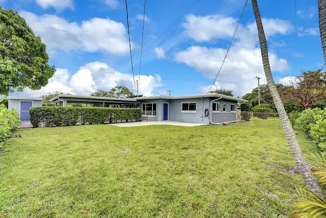 $3,200 | 208 Northwest 1st Street, Boynton Beach, FL 33435