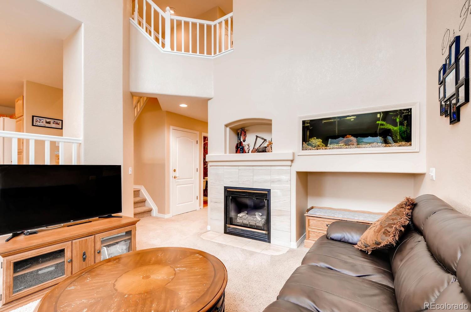 9748 Crosspointe Drive Highlands Ranch, CO 80130 - Photo 5 of 28 Gallery Image 5