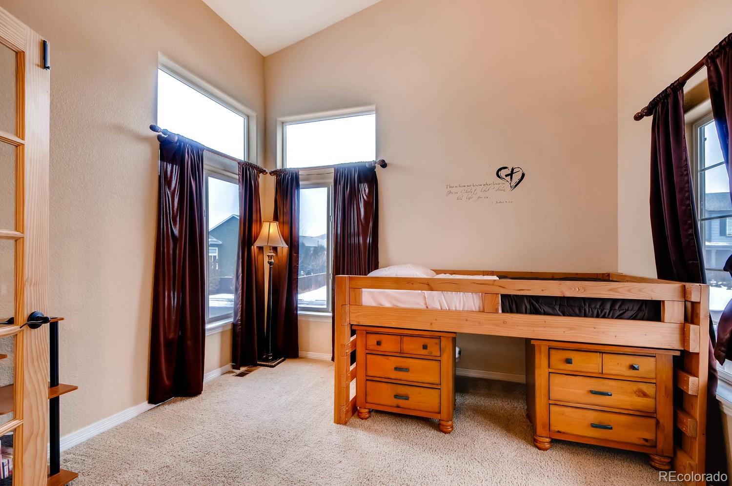 9748 Crosspointe Drive Highlands Ranch, CO 80130 - Photo 6 of 28 Gallery Image 6