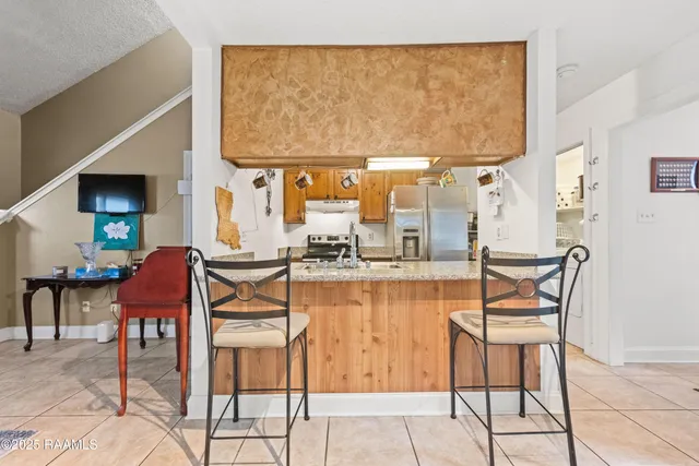 $160,000 | 206 Long Plantation Boulevard, Unit J, Lafayette, LA 70508