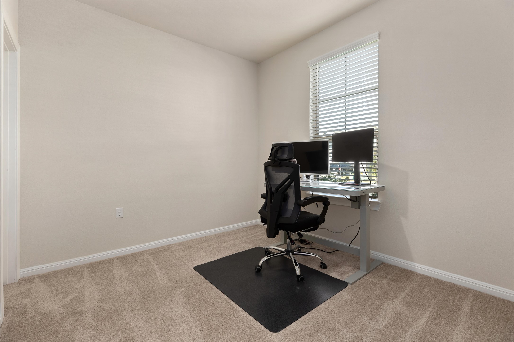 5513 Durango Pass Austin, TX 78724 - Photo 13 of 31 a view of workspace with a window
