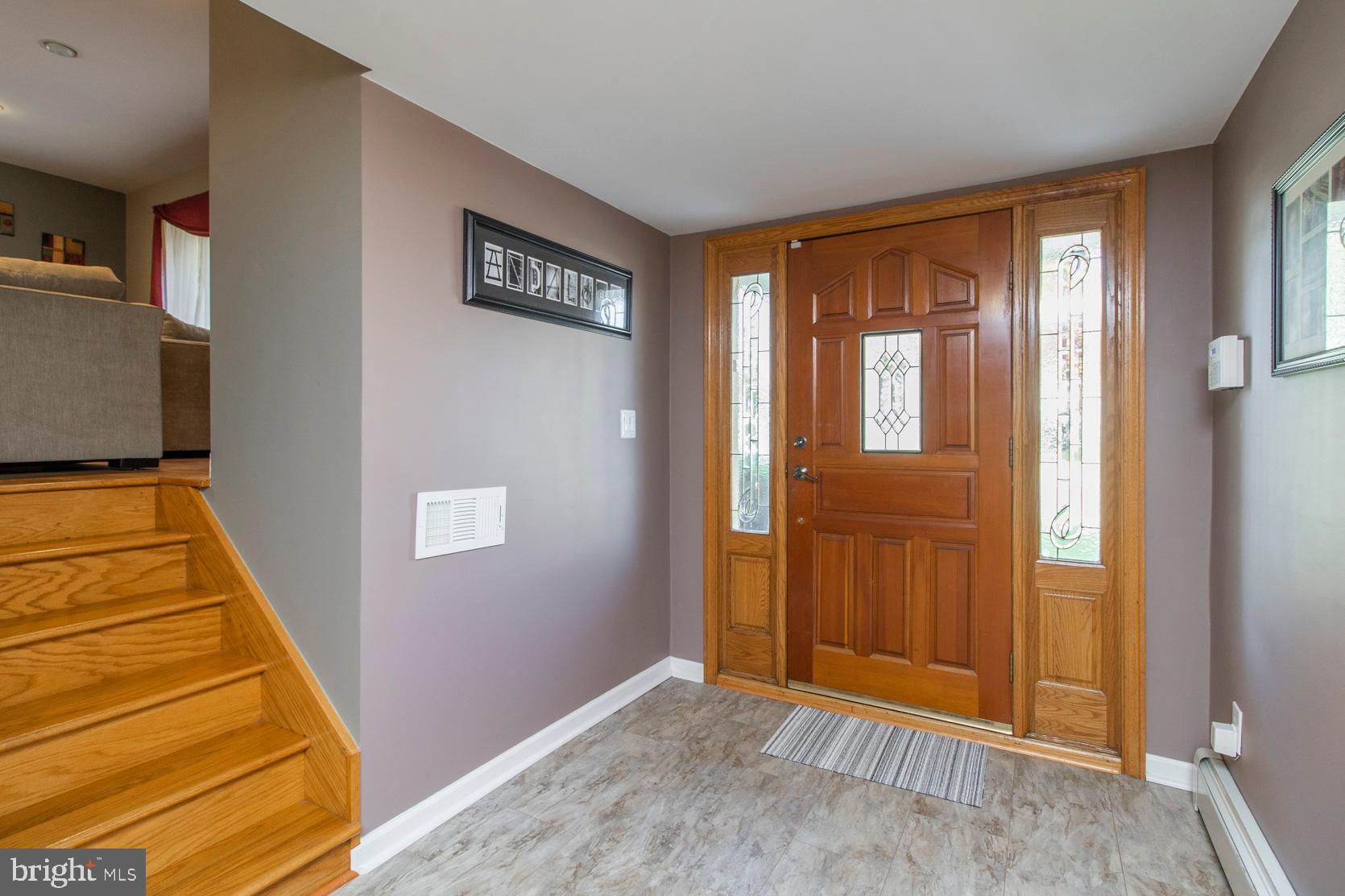 474 Wendy Road Southampton, PA 18966 - Photo 4 of 38 Gallery Image 4