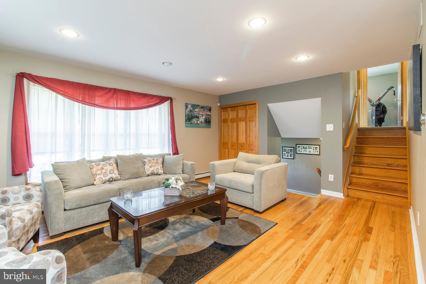 474 Wendy Road Southampton, PA 18966 - Photo 7 of 38 Gallery Image 7