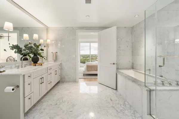 $2,950,000 | 98 San Jacinto Boulevard, Unit 1109, Austin, TX 78701