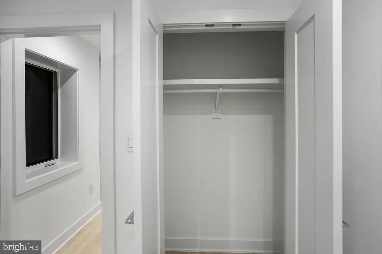 4 R Street Northwest, Unit 4 Washington, DC 20001 - Photo 32 of 38