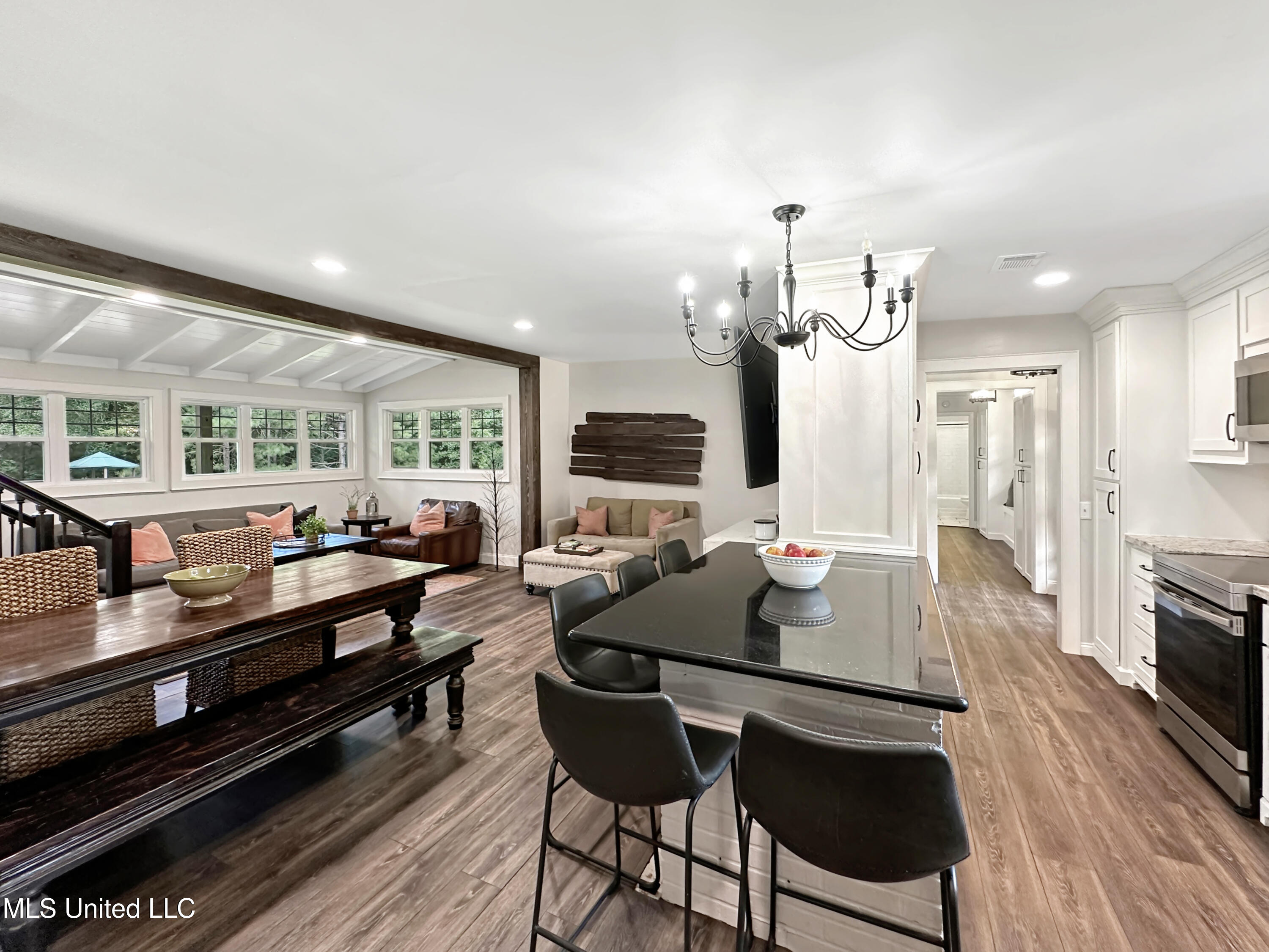 1459 Monterey Road Florence, MS 39073 - Photo 13 of 50 20e42177f8c0dd4d5a720876bff31223a13a10ea