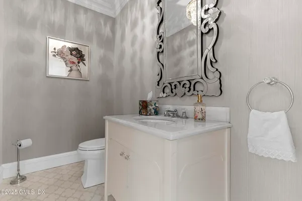 $8,250,000 | 34 Carrington Drive, Greenwich, CT 06831