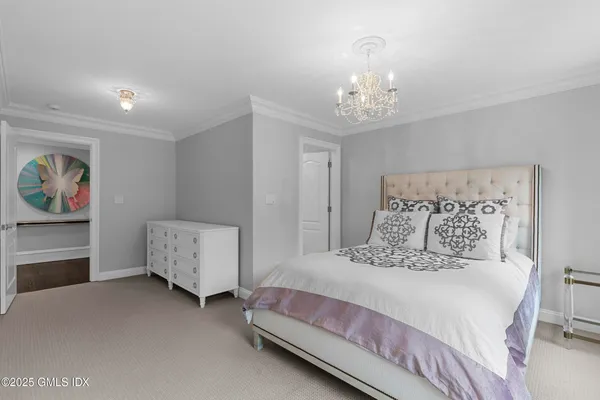 $8,250,000 | 34 Carrington Drive, Greenwich, CT 06831