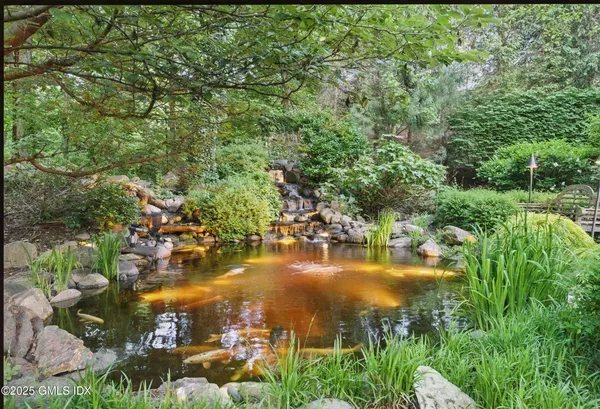 $8,250,000 | 34 Carrington Drive, Greenwich, CT 06831