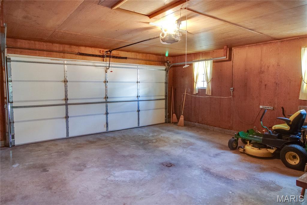 1012 Richard Drive Godfrey, IL 62035 - Photo 32 of 33