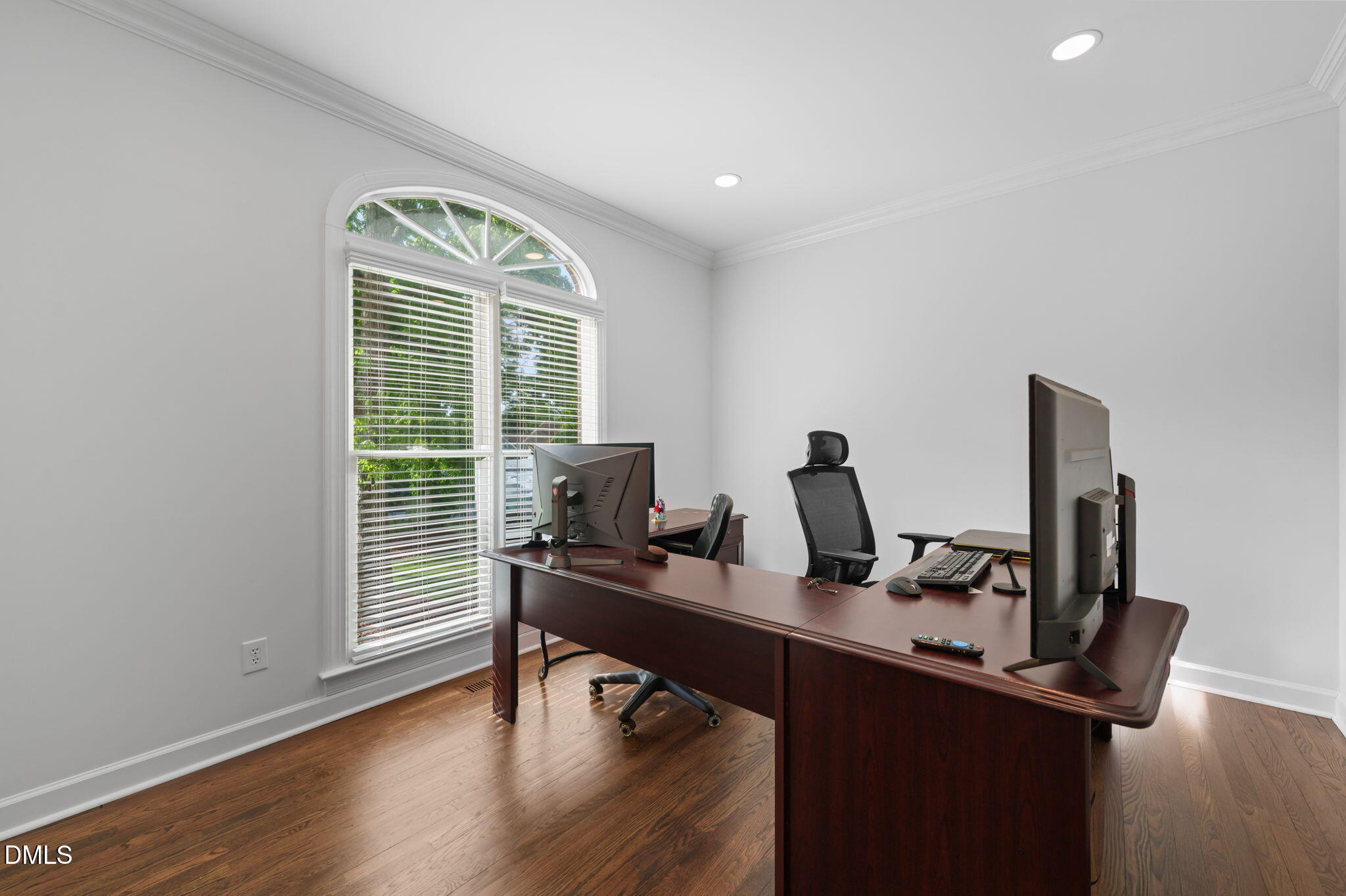 1409 Kings Branch Way Raleigh, NC 27614 - Photo 19 of 44 19-web-or-mls-untitled-21