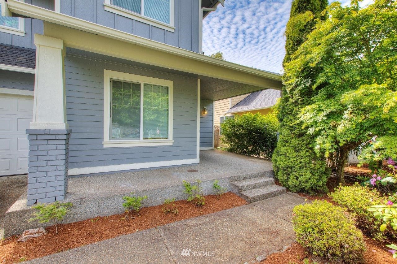 7249 Radius Loop Southeast Lacey, WA 98513 - Photo 3 of 23 Gallery Image 3